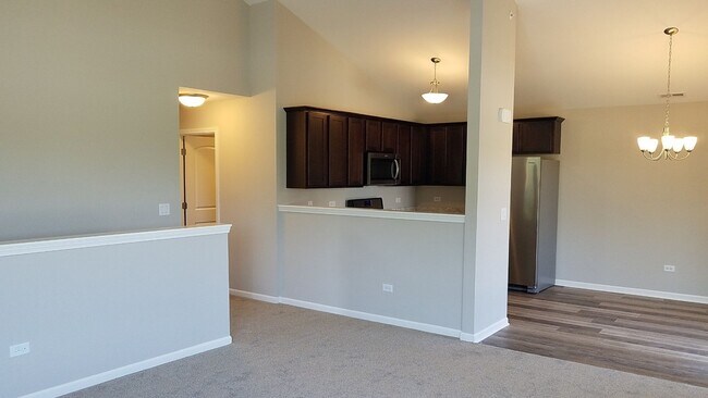 Building Photo - Douglas Fir-2Br/2Ba Rental Home-Second Flo...