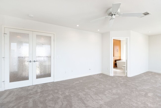 Building Photo - 48 Half Moon Bend