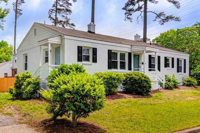Building Photo - Adorable Duplex Off N Josephine Boyd - Ful...