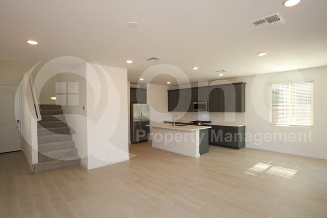 Foto del edificio - 9314 E Sequence Ave