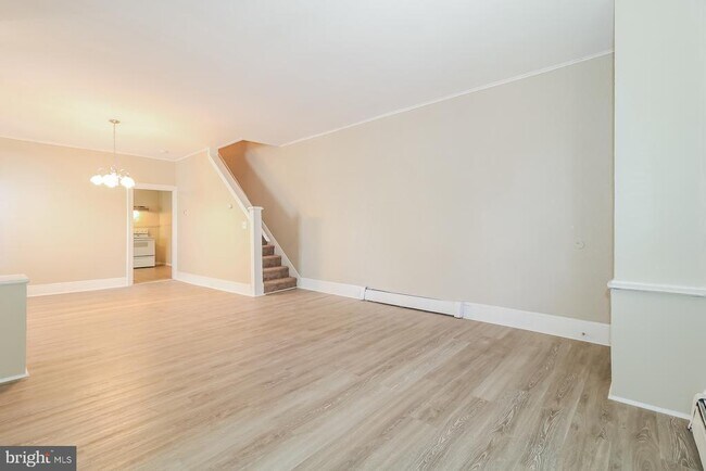 Foto del edificio - 5031 Homestead St