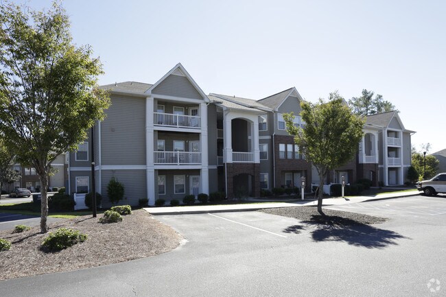Building Photo - The Shores at Elders Pond