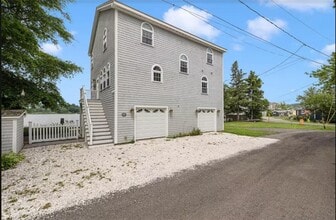Building Photo - 67 Lawrence Ct