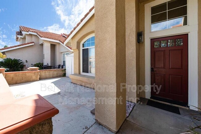 Building Photo - 28563 River Glen Ct