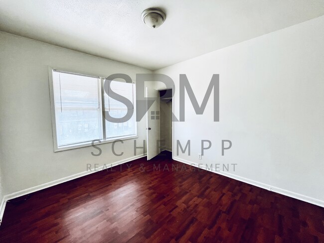 Foto del edificio - 307 Woodbine St