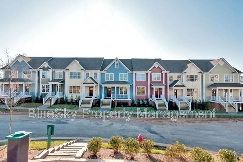 Foto principal - 1580 Wickham Pond Dr