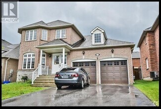 Building Photo - 165 Flagstone Way
