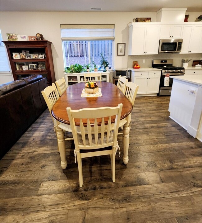 Foto del edificio - 16721 SW Colorado Ln