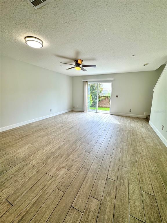 Foto del edificio - 13418 Tea Rose Way