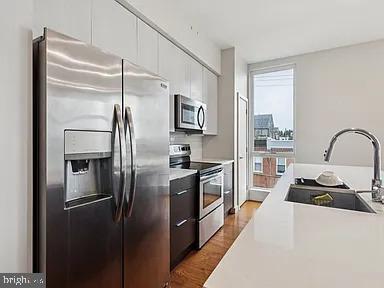 Foto del edificio - 820 E Thompson St