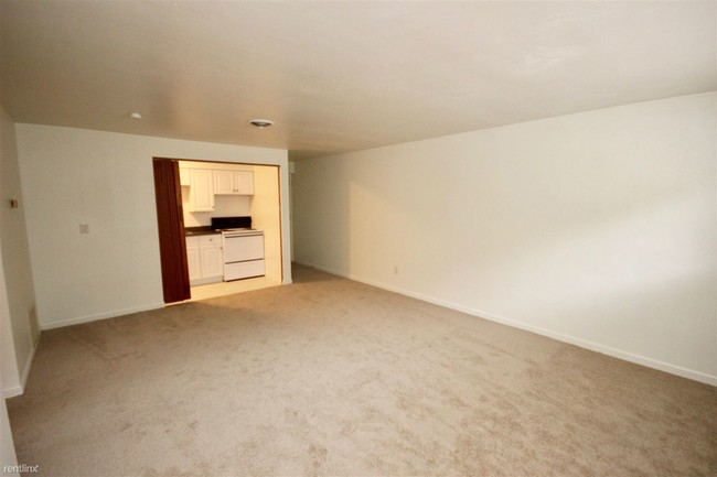 Building Photo - 2 br, 1 bath  - Laurel Gardens Apartments