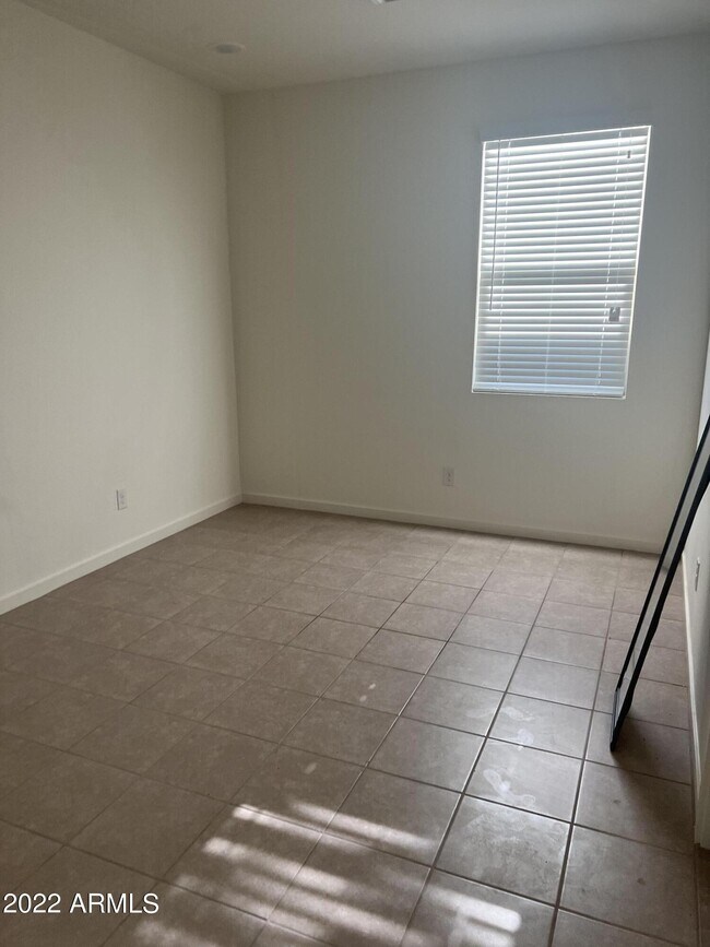 12604 W Northview Ave, Luke Air Force Base, AZ 85307 House Rental in