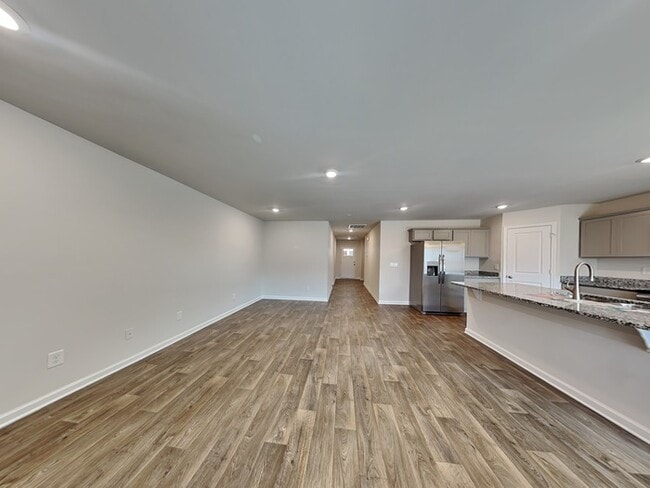 Building Photo - 1612 Commendable Ct
