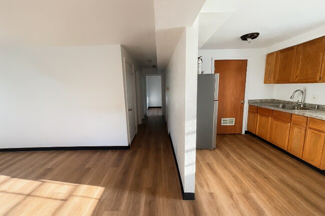 Foto del edificio - 126 Reed St