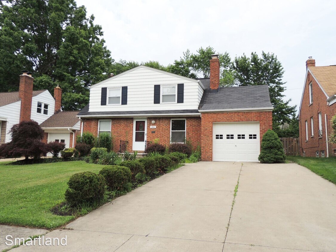 3 br, 1 bath House 1861 E. 223rd St, House Rental in Euclid, OH