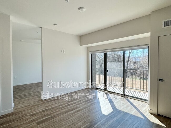 Photo - 1653 Midtown Pl Apartment