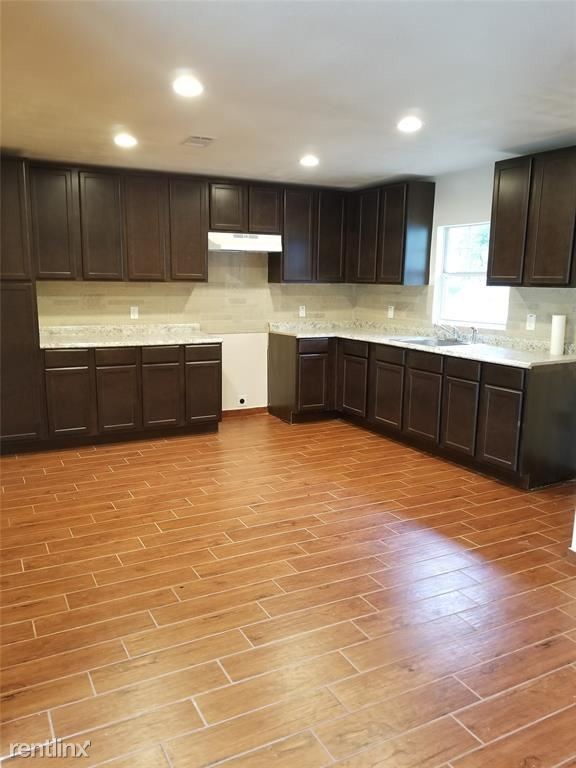 Building Photo - 3 br, 2 bath House - 5982 Southridge St