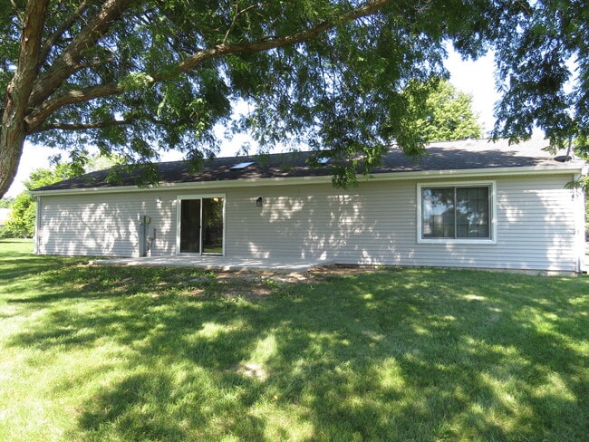 Foto del edificio - 3451 Waterford Way