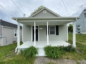 Building Photo - 102 Ellis St