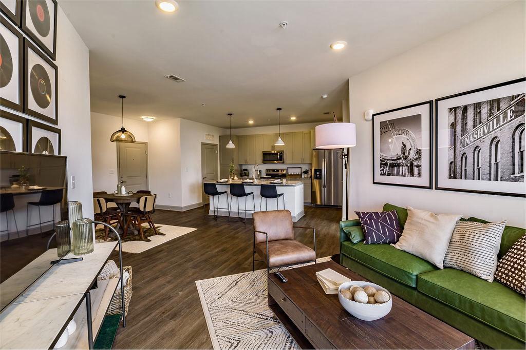 Xthe Hillson Apartments Nashville Tn Apartments Com