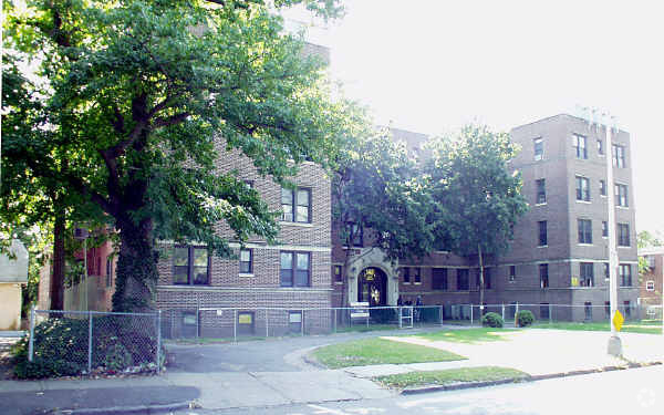 148 S Munn ¡alejado - 148 S Munn Ave