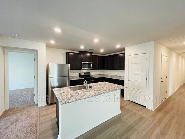 Foto del edificio - 618 Gusto St