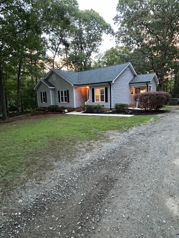 Foto del edificio - 110 Woodland Ridge Dr