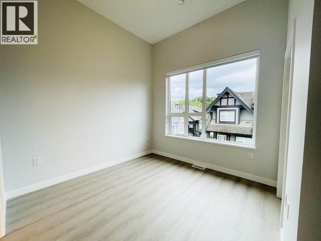 Building Photo - 5370 Crooked Br Rd