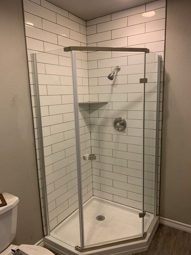 Building Photo - 6426 Ridge Pass Dr