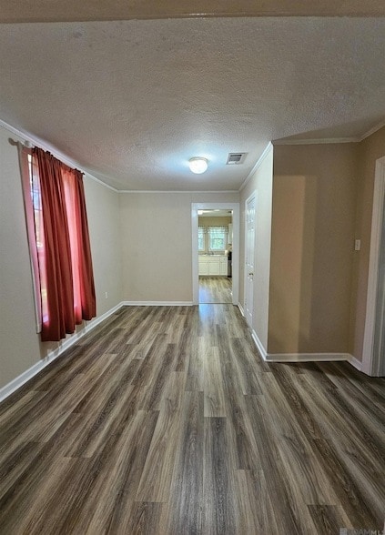 Building Photo - 1046 Sunshine Dr