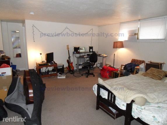 Building Photo - 12 Vinal St