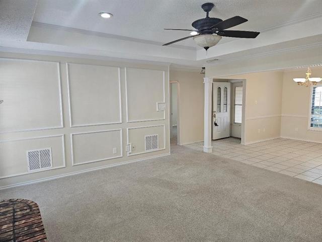 Foto del edificio - 500 Mustang Ct