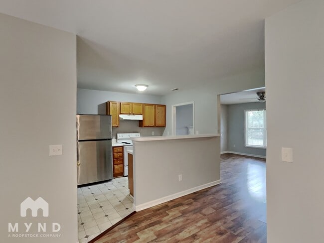 Building Photo - 5413 Advantis Dr