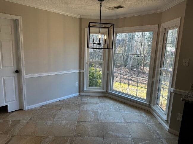 Foto del edificio - 2881 Wynford Dr S W