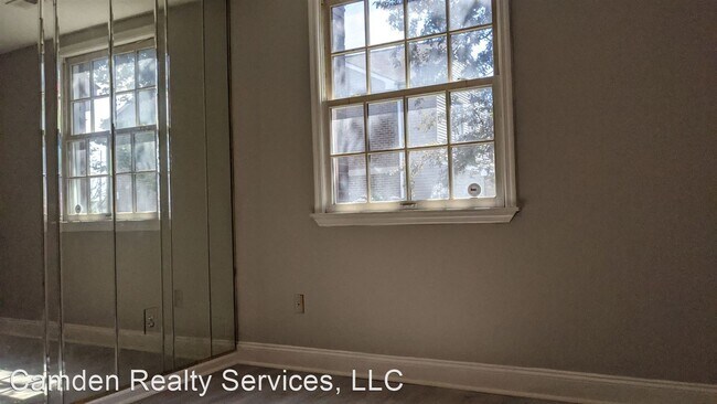 Building Photo - 3 br, 2 bath House - 306 2nd St Walk
