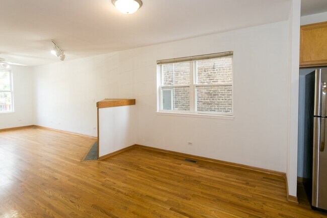 Foto del edificio - 1319 N Campbell Ave
