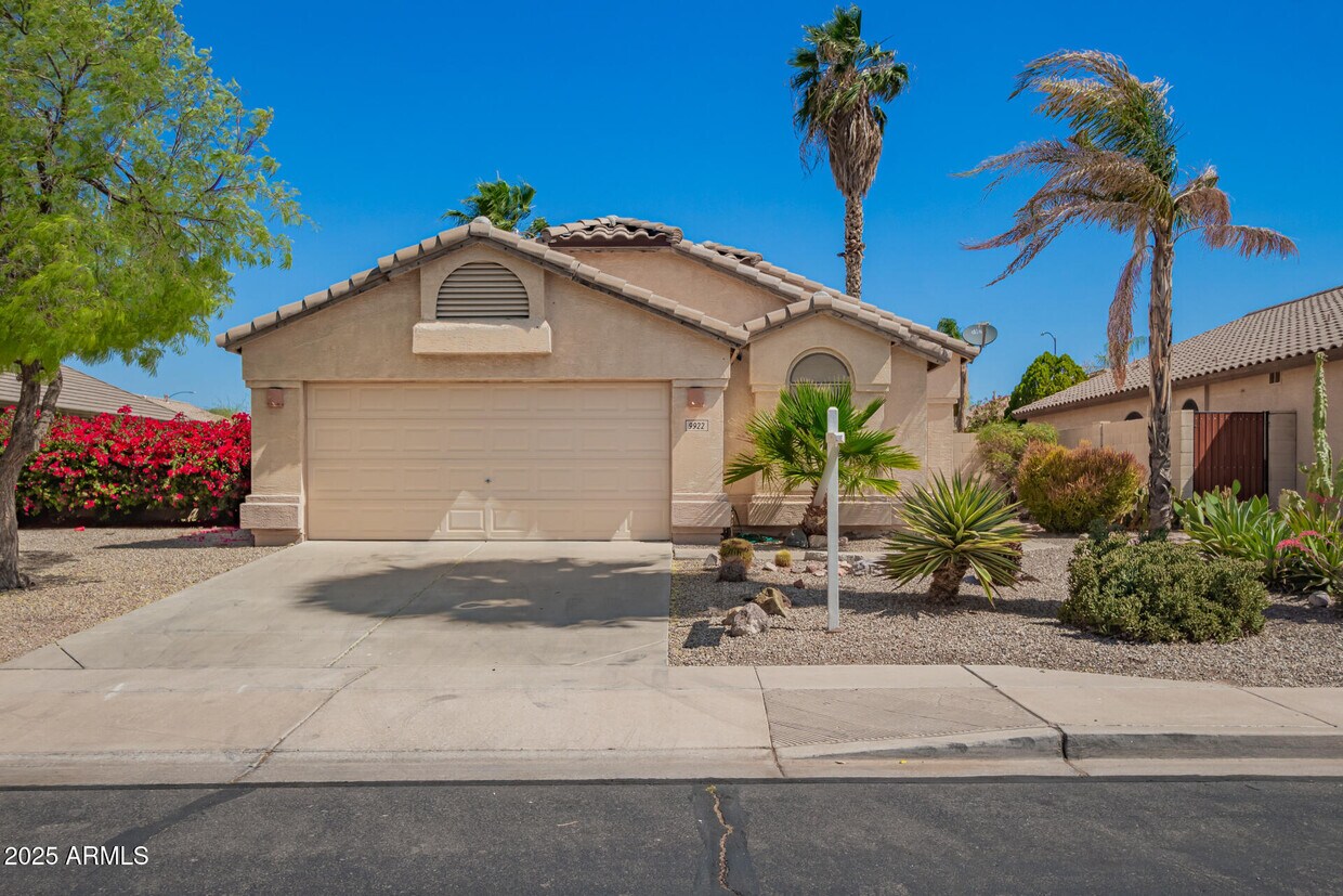 Primary Photo - 9922 E Onza Ave