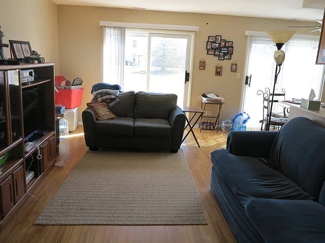 Foto del edificio - 3314 Greenwich Ln