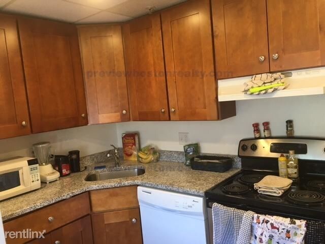 Building Photo - 1 br, 1 bath  - 2 Chestnut Hill Ave # GNC3D