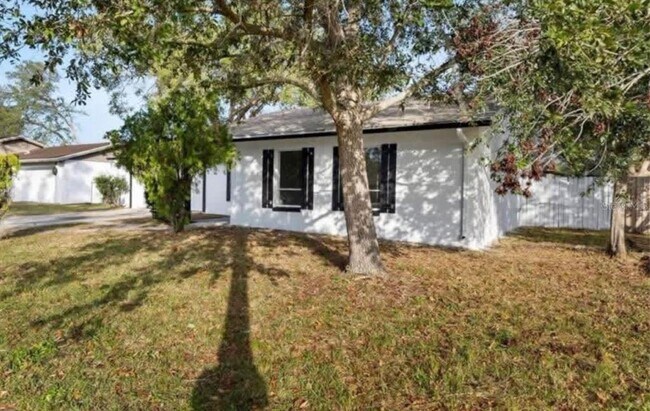 Building Photo - 14915 Gentilly Pl