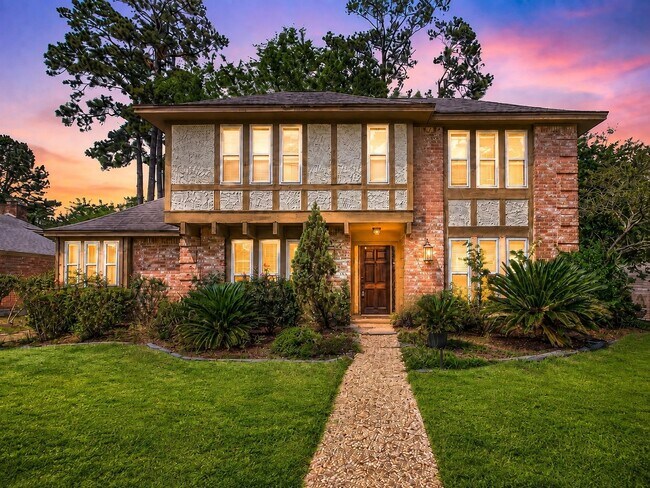 Foto del edificio - 14507 Ravenhurst Ln