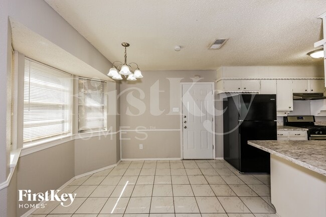 Foto del edificio - 813 Rose St