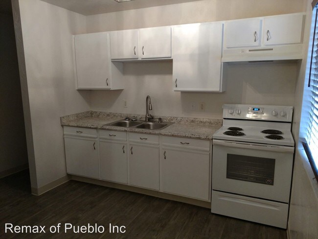 Foto del edificio - 3 br, 2 bath House - 2706 WINNIPEG ST