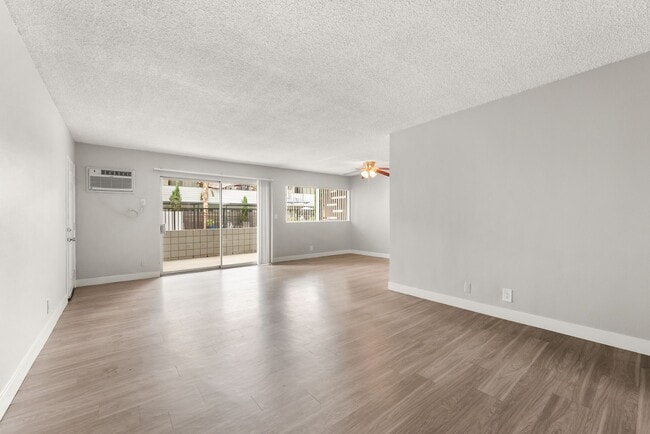 Foto del edificio - The Cove at West Covina
