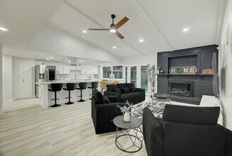 Building Photo - 7310 Corta Calle Dr