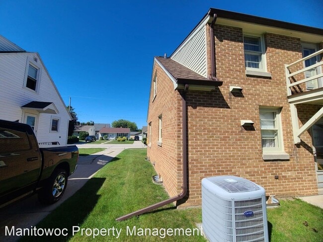 Building Photo - 2 br, 1 bath House - 1135 S 26th St