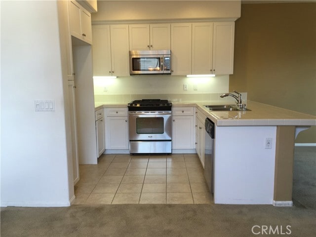 Building Photo - 221 Merlot Dr