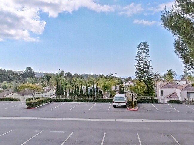 Foto del edificio - Stunning Ocean View Condo in Vista Pacifica!