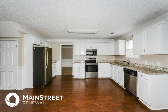 Foto del edificio - 301 Lyman Ct