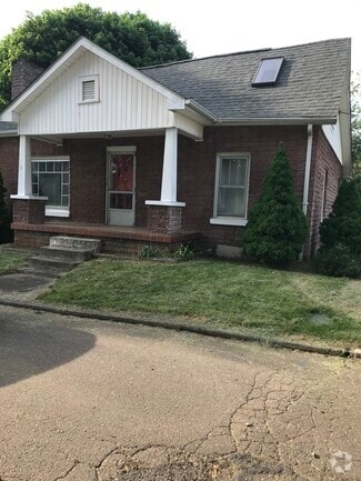 Building Photo - 73 Stamey St